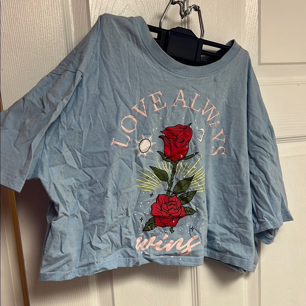 B. Blue Graphic crop Tee with Red Rose Design
